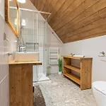 Akor House W Zebie Дом отдыха Зомб