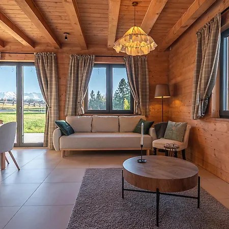 Akor House W Zebie Holiday home